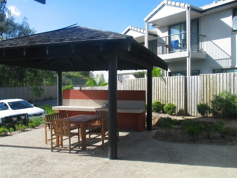 8/15 Ancona Street, Carrara QLD 4211