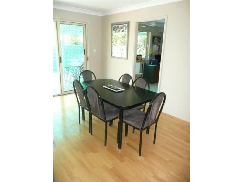 6 Gumleaf Court, Nerang QLD 4211