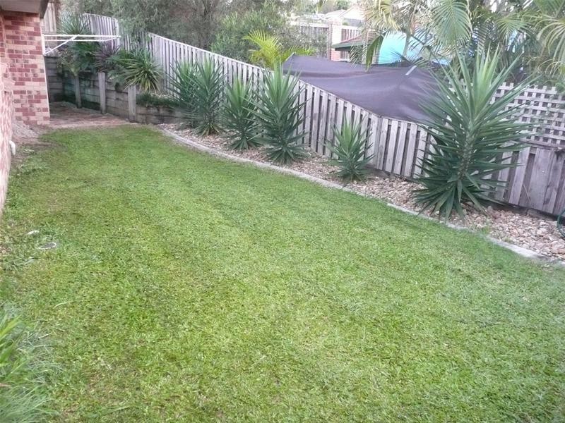 6 Gumleaf Court, Nerang QLD 4211