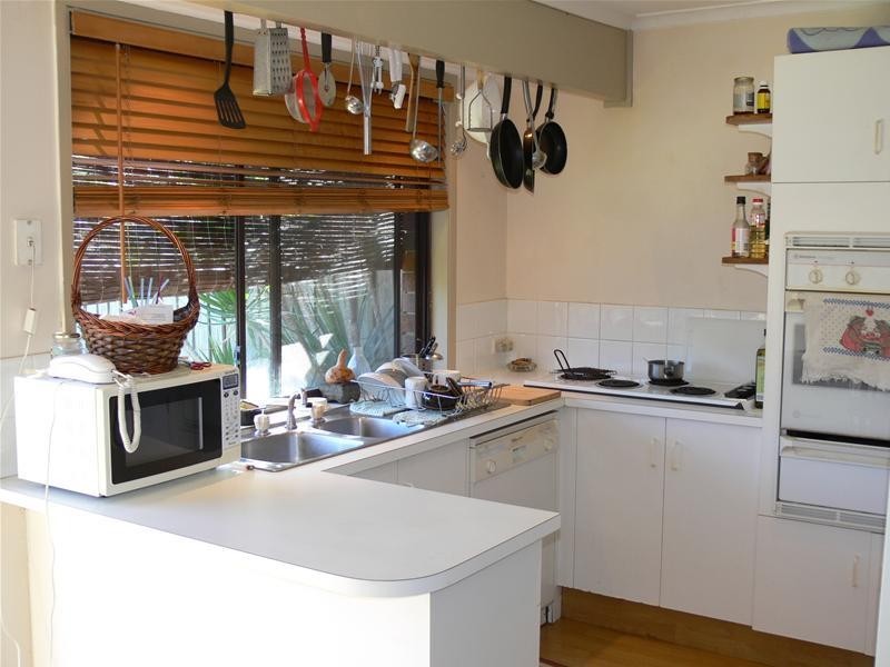 1/12 Gumbeel Court, Highland Park QLD 4211