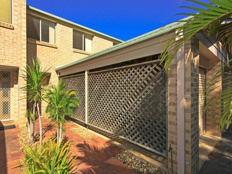 16/130 Plateau Crescent, Carrara QLD 4211