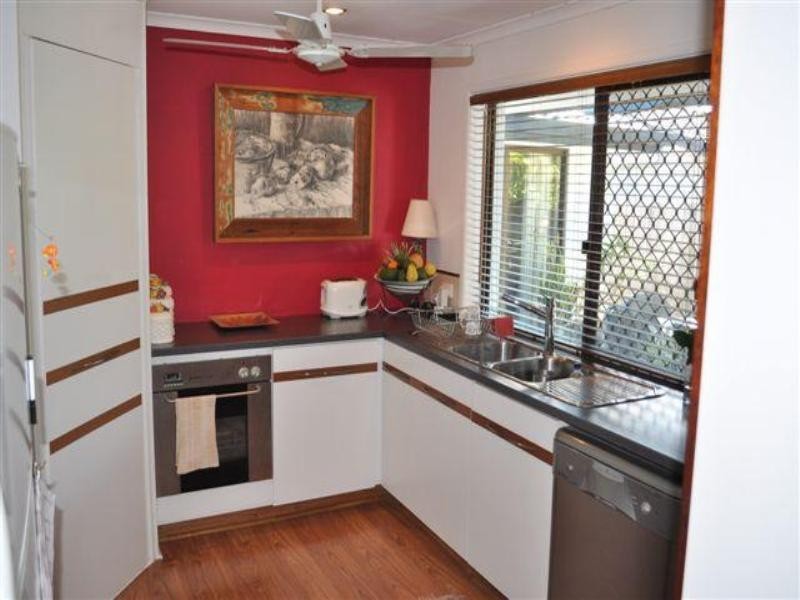 41 Yangoora Crescent, Ashmore QLD 4214