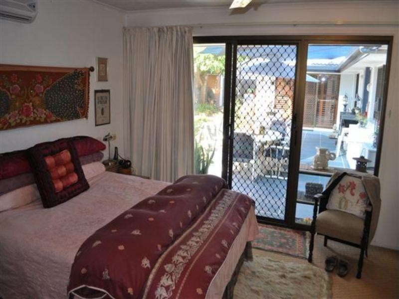 41 Yangoora Crescent, Ashmore QLD 4214