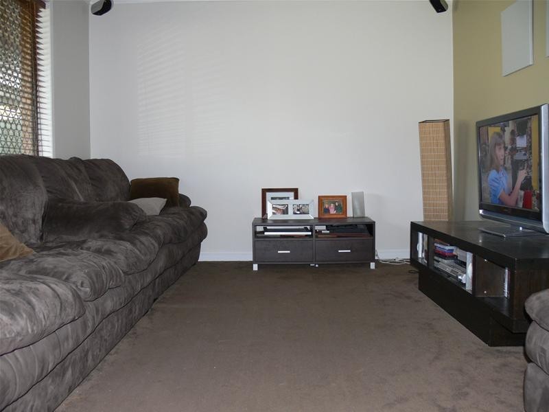 23 Alexander Drive, Highland Park QLD 4211