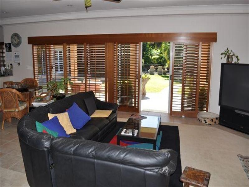 60 Charles Kurz Drive, Worongary QLD 4213