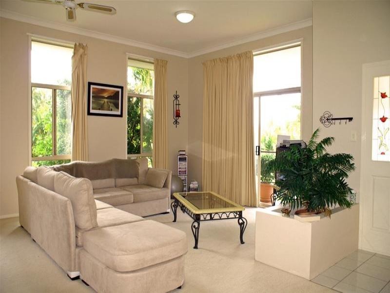 22/152 Palm Meadows Drive, Carrara QLD 4211