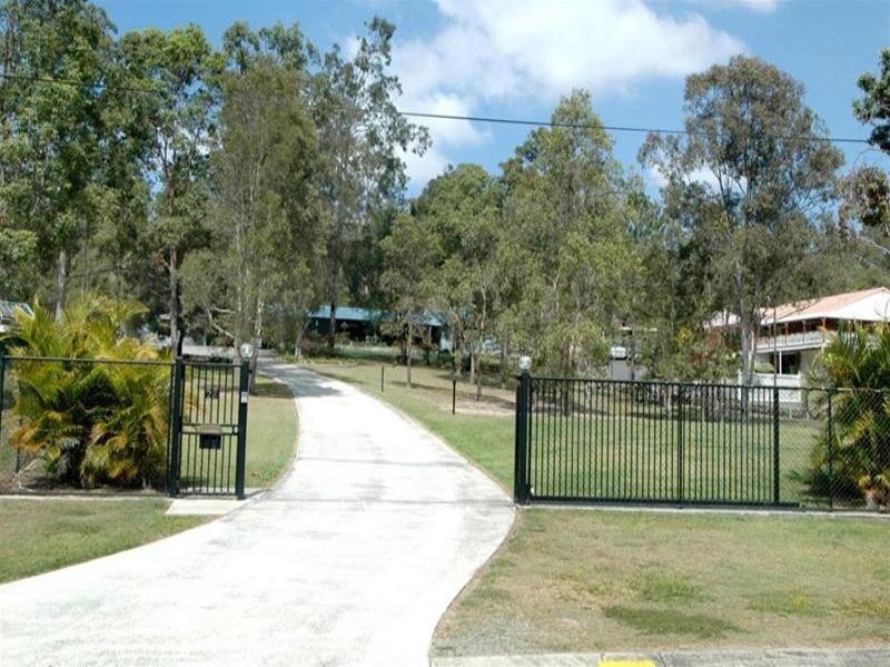 28 Kingsway Drive, Molendinar QLD 4214