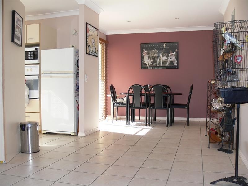 1/3 Stormbird Place, Carrara QLD 4211