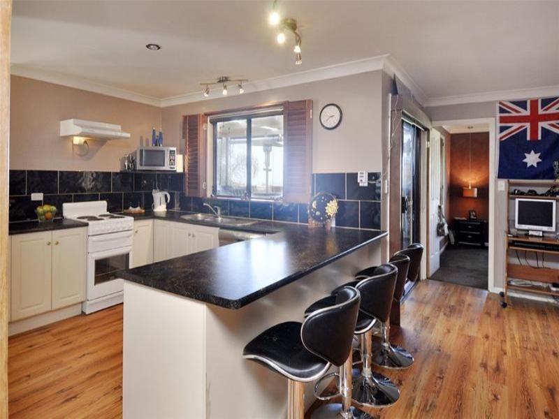 68 Freemans Road, Lower Beechmont QLD 4211