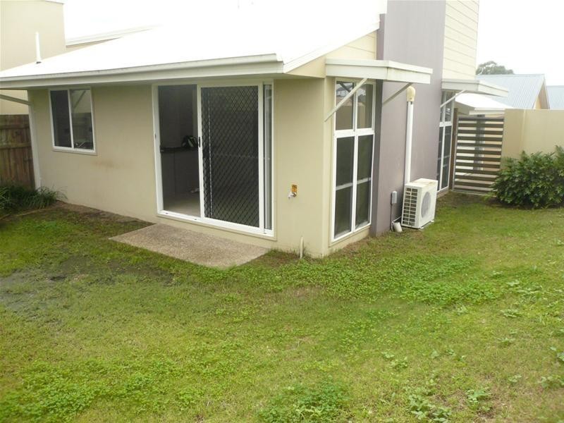 1A & 1B Fitzpatrick Street, Upper Coomera QLD 4209