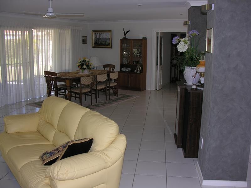 18 Nathanvale Drive, Mount Nathan QLD 4211