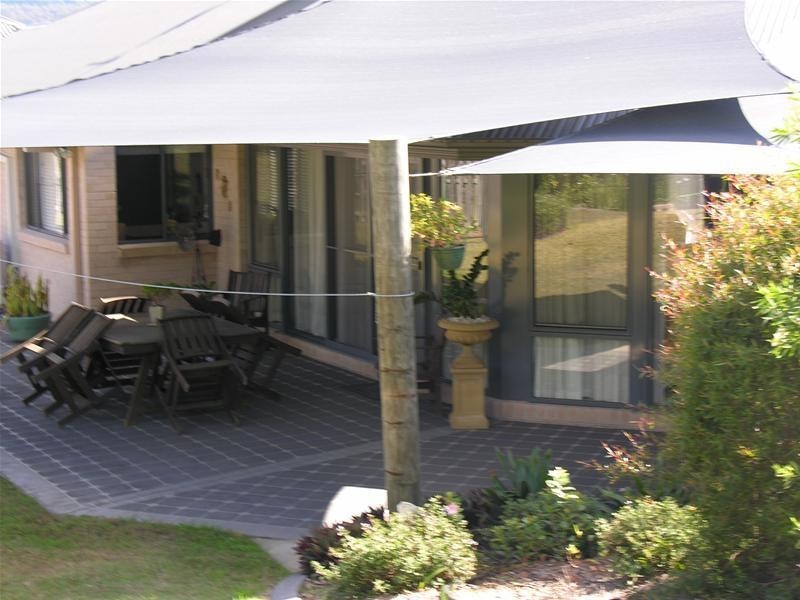 18 Nathanvale Drive, Mount Nathan QLD 4211