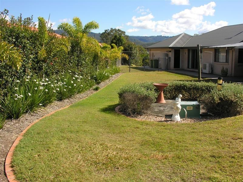 18 Nathanvale Drive, Mount Nathan QLD 4211