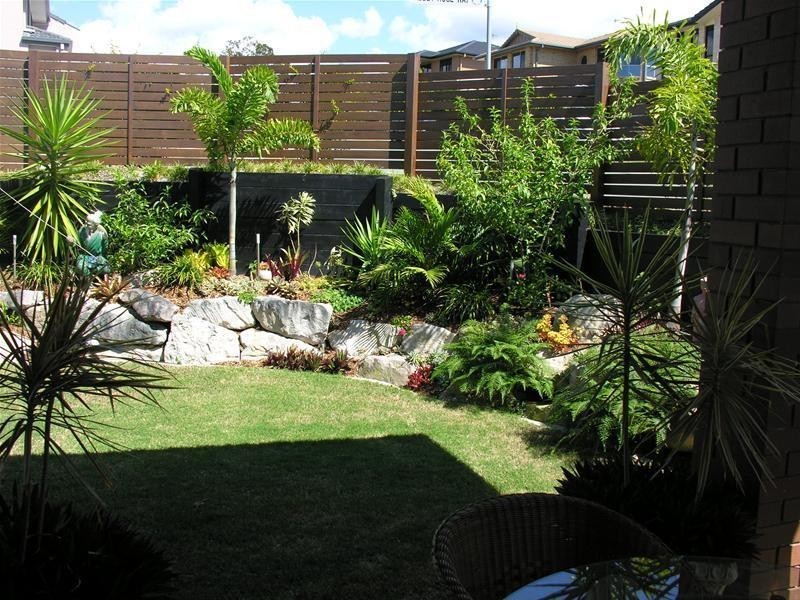 11b Abbey Rose Way, Nerang QLD 4211