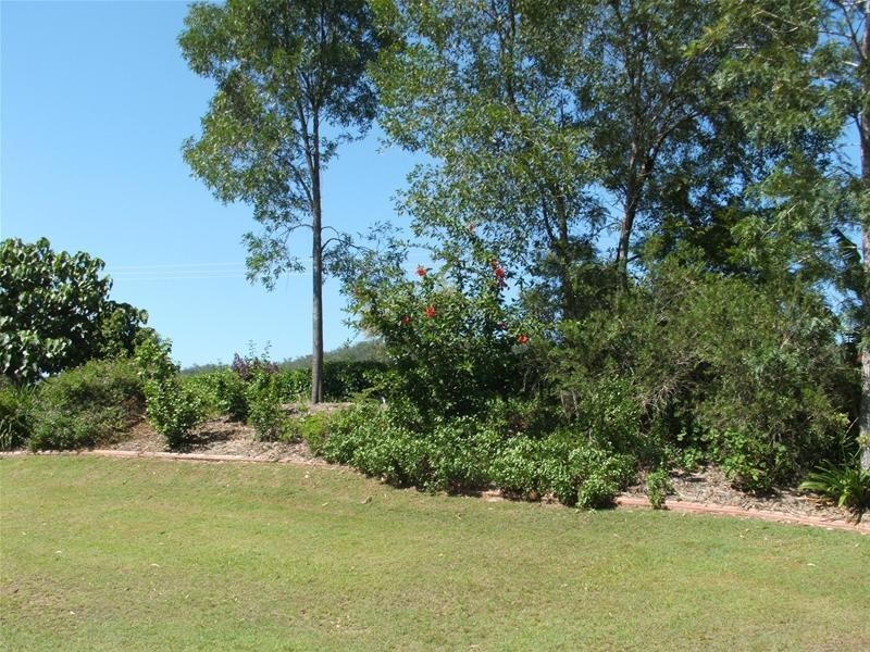 1 The Oval Drive, Mount Nathan QLD 4211