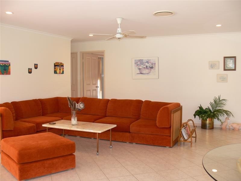 82 Birdlife Court, Nerang QLD 4211