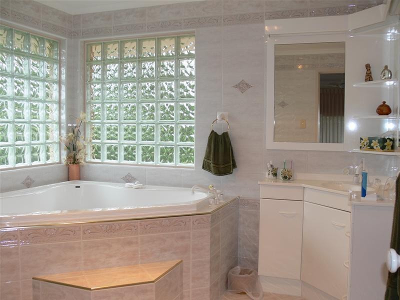 82 Birdlife Court, Nerang QLD 4211