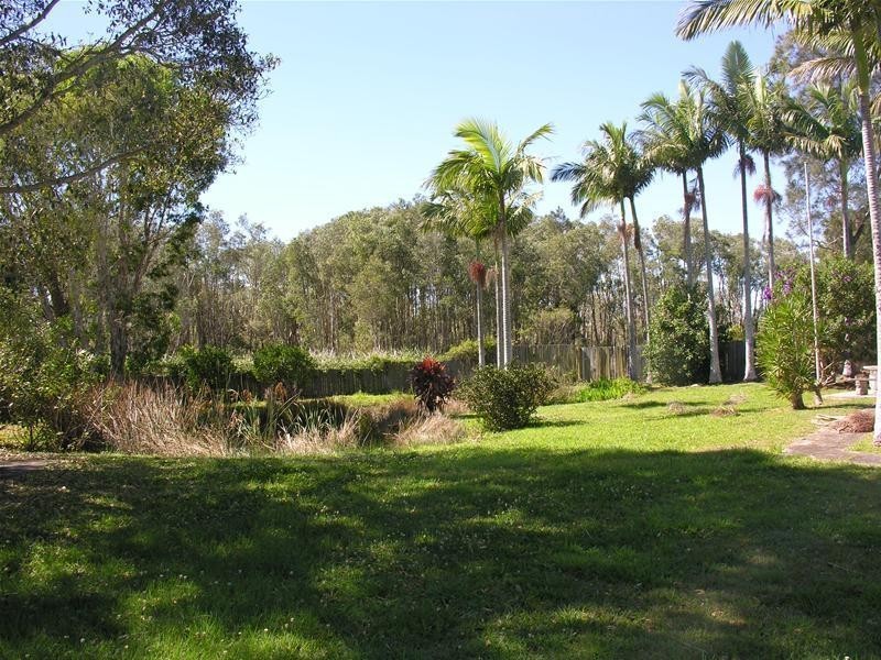 18 Elsemore Court, Carrara QLD 4211