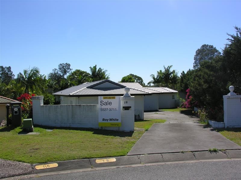 18 Elsemore Court, Carrara QLD 4211