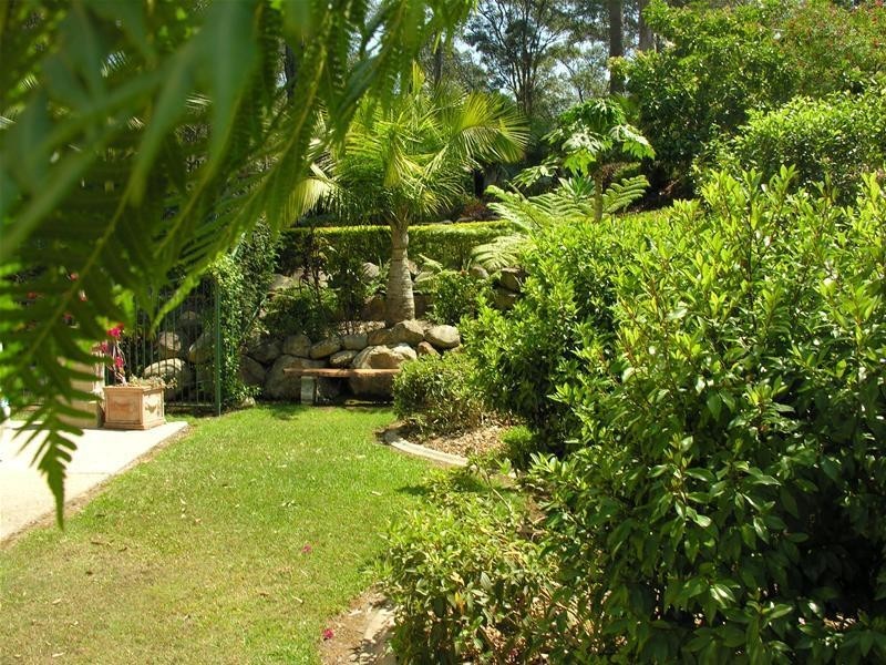 17 Lords Avenue, Mount Nathan QLD 4211