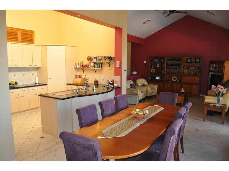 17 Coral Coast Drive, Tallai QLD 4213