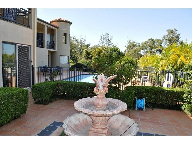 17 Coral Coast Drive, Tallai QLD 4213