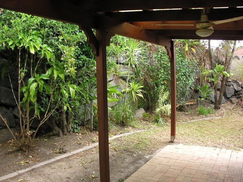 1/6 Ogilvie Crescent, Nerang QLD 4211