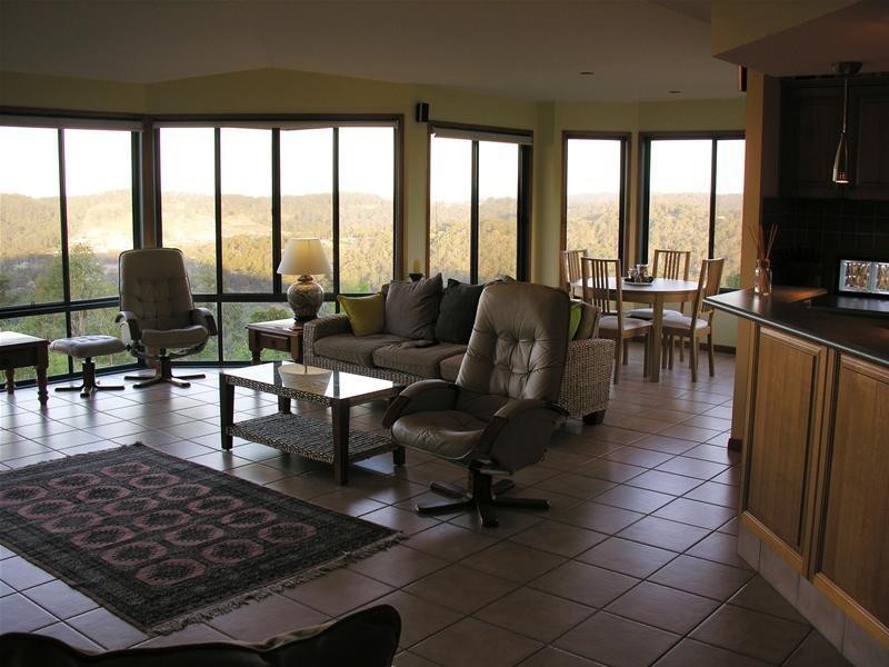 124 Strawberry Road, Bonogin QLD 4213