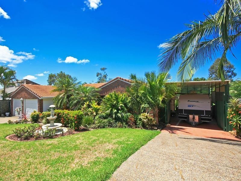 3 Kilmarnock Close, Highland Park QLD 4211