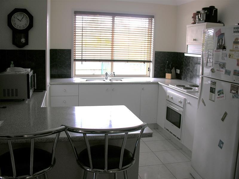 8 Essex Court, Nerang QLD 4211