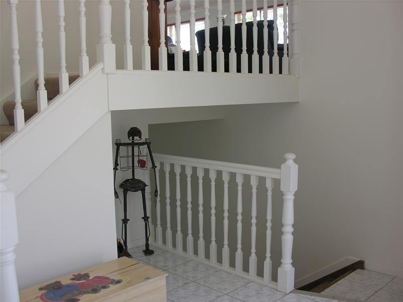 9 Macrobert Street, Highland Park QLD 4211