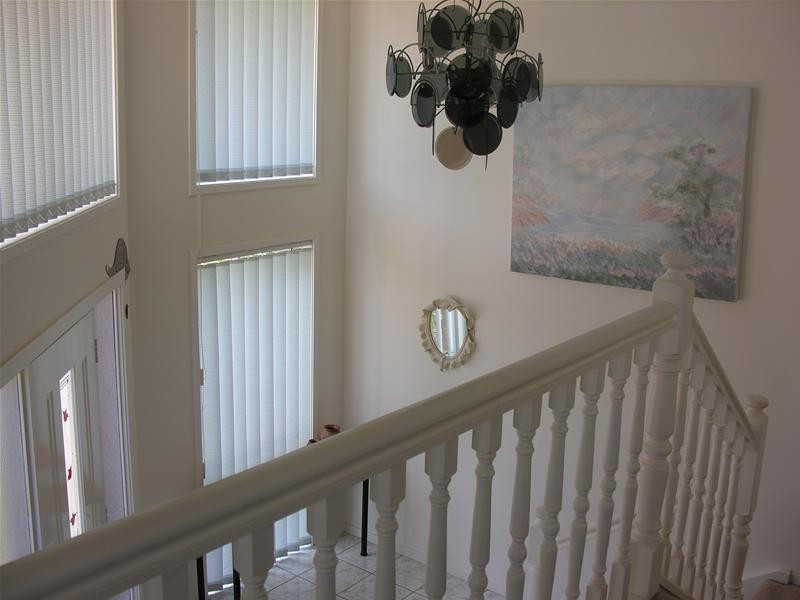 9 Macrobert Street, Highland Park QLD 4211