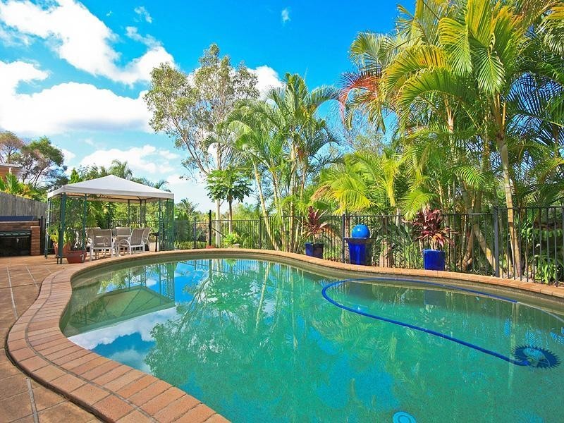 5 Kilmarnock Close, Highland Park QLD 4211