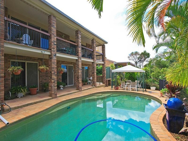 5 Kilmarnock Close, Highland Park QLD 4211