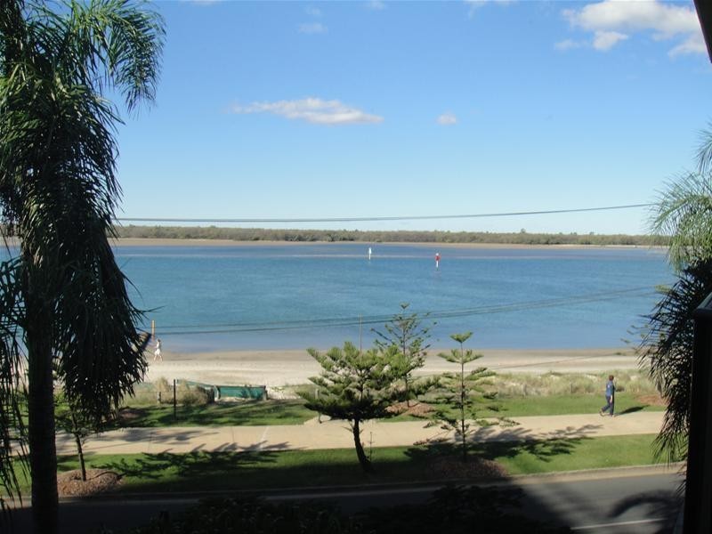 18/418 Marine Parade, Biggera Waters QLD 4216