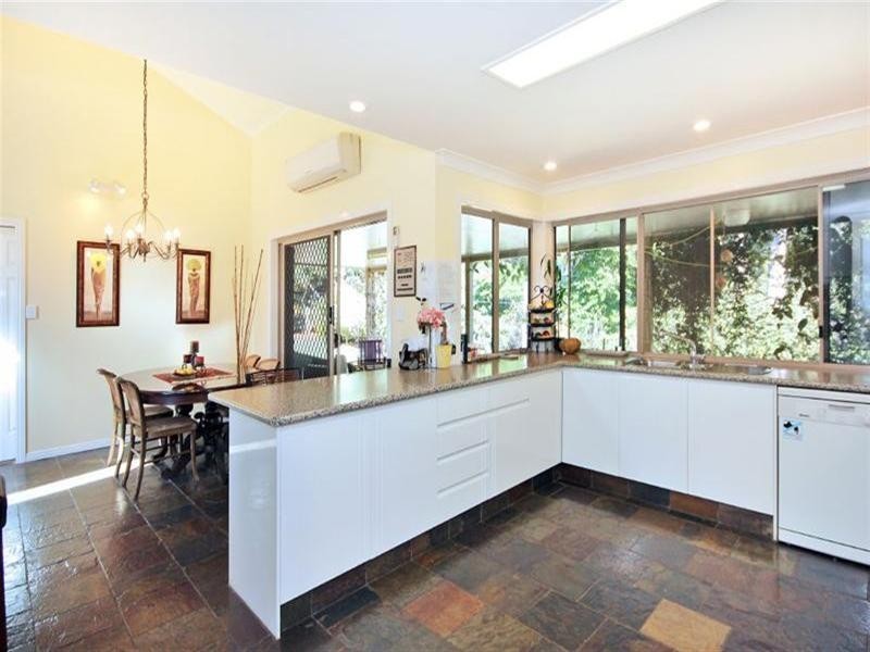 55 Wallaby Drive, Mudgeeraba QLD 4213