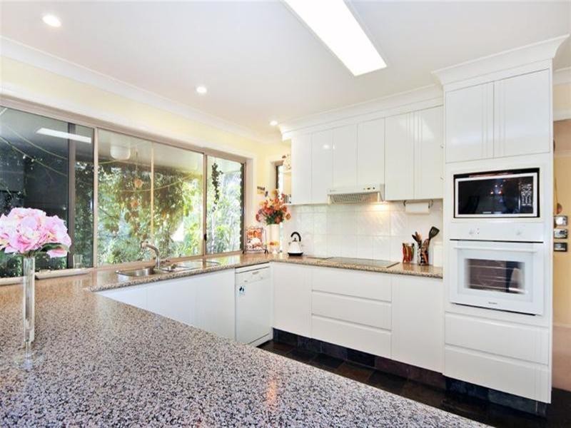 55 Wallaby Drive, Mudgeeraba QLD 4213