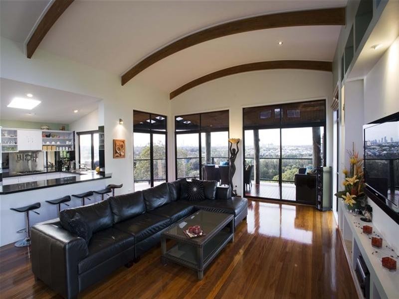 25 Ivy Street, Carrara QLD 4211