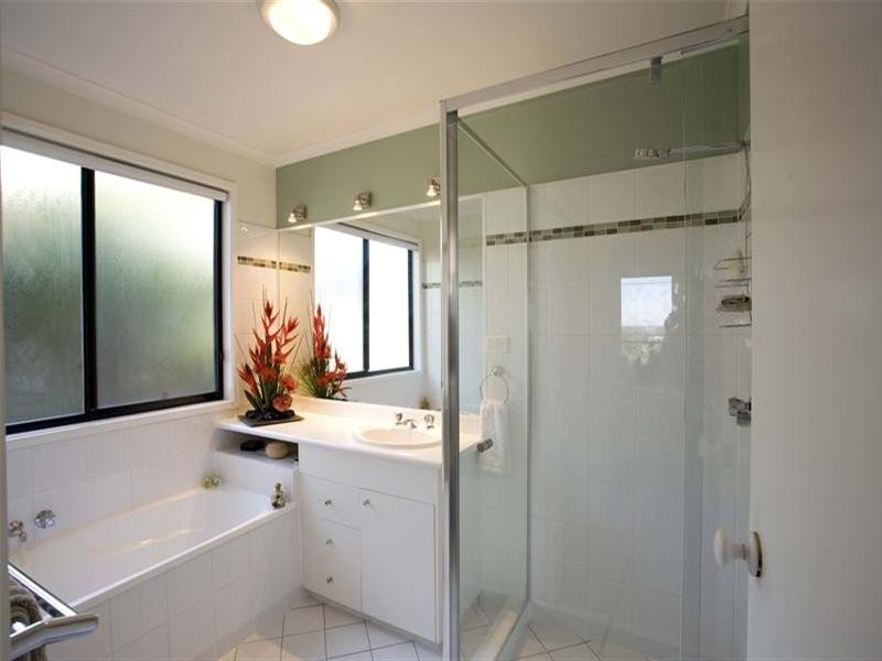 25 Ivy Street, Carrara QLD 4211