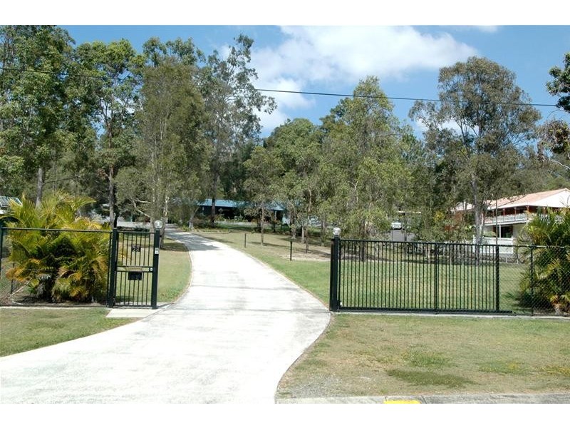 28 Kingsway Drive, Molendinar QLD 4214