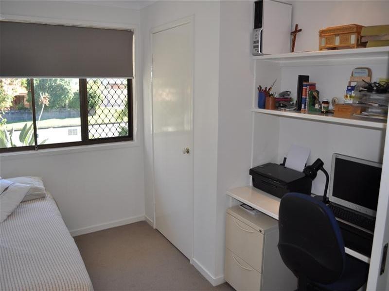 25 Numeralla Avenue, Ashmore QLD 4214