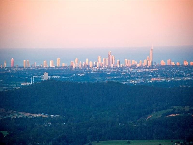 39 North Road, Lower Beechmont QLD 4211