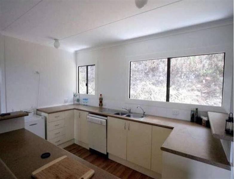 729 Beechmont Road, Lower Beechmont QLD 4211