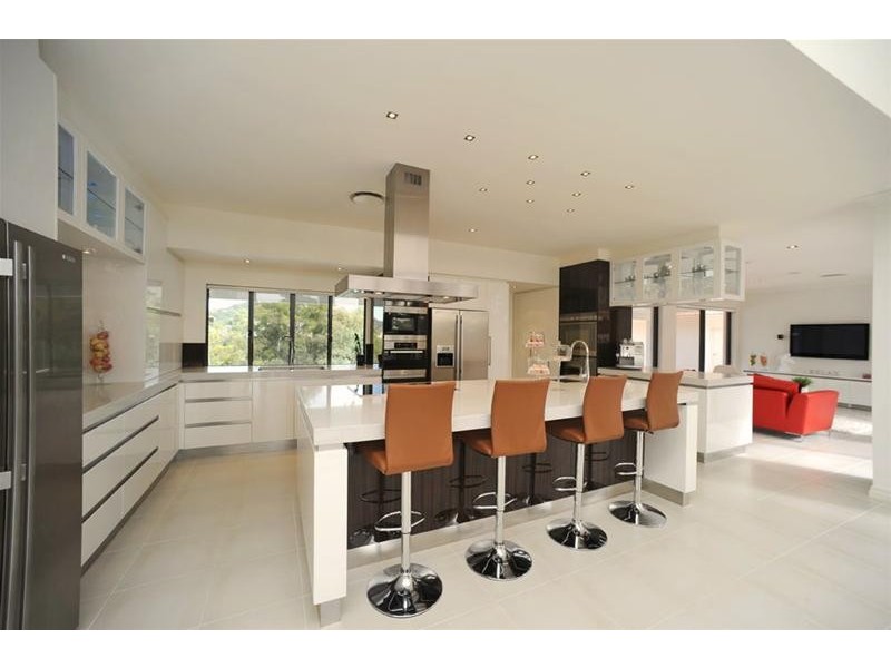 28 Earle Court, Tallai QLD 4213