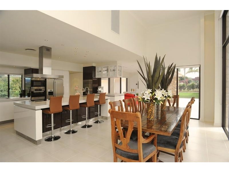 28 Earle Court, Tallai QLD 4213