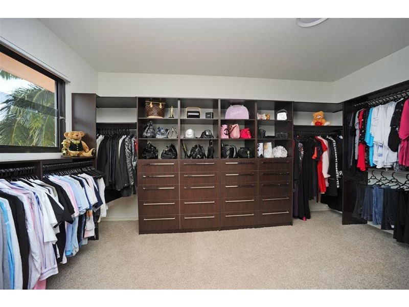 28 Earle Court, Tallai QLD 4213