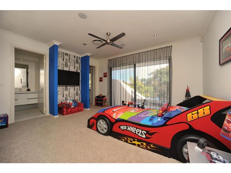 28 Earle Court, Tallai QLD 4213