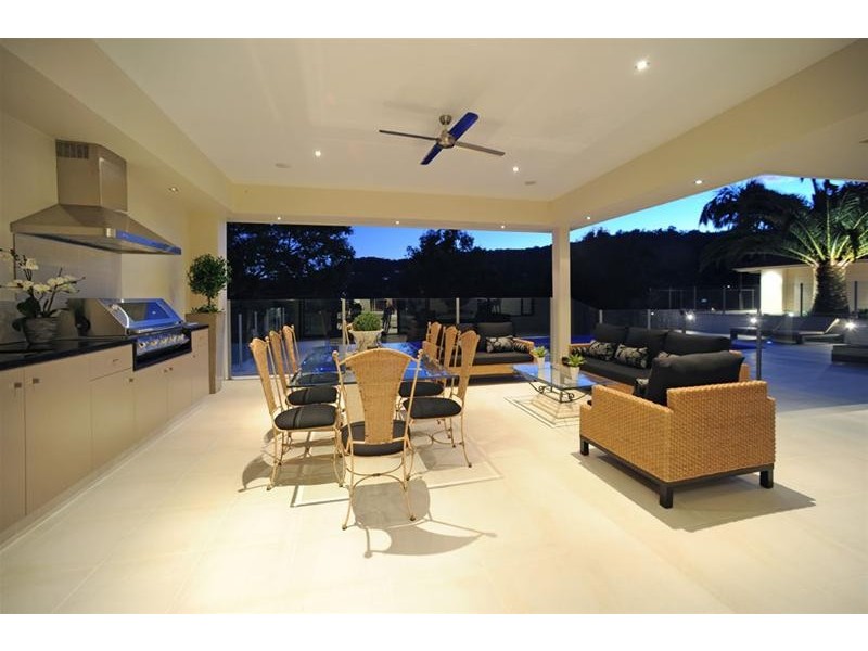 28 Earle Court, Tallai QLD 4213