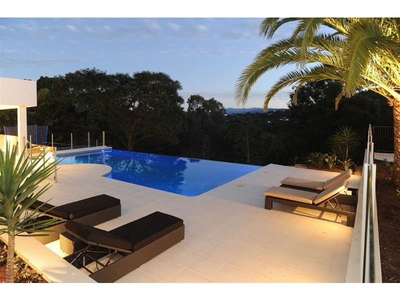 28 Earle Court, Tallai QLD 4213