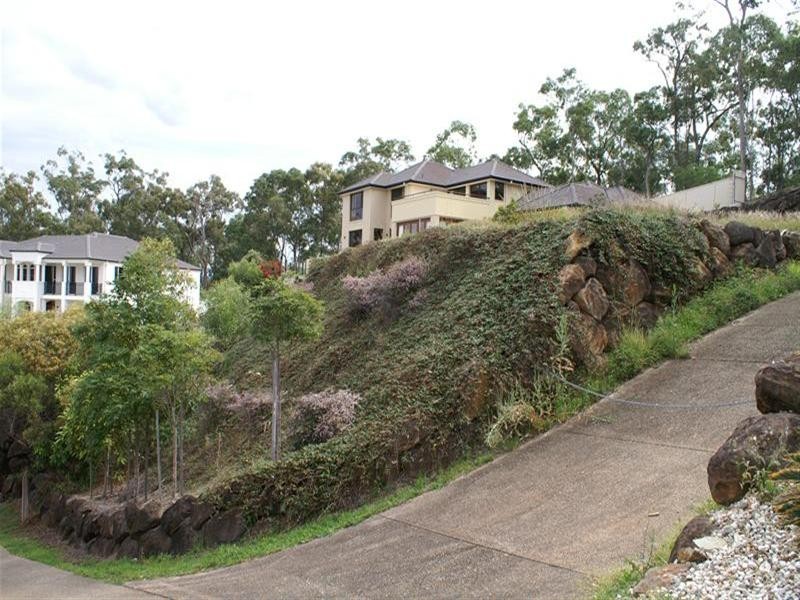 20 Chevron Rise, Highland Park QLD 4211